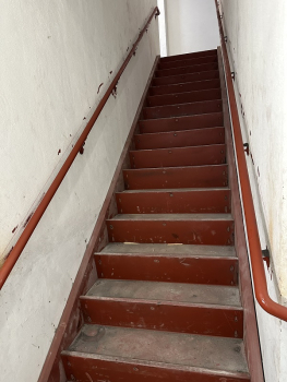 commercial-staircase-04
